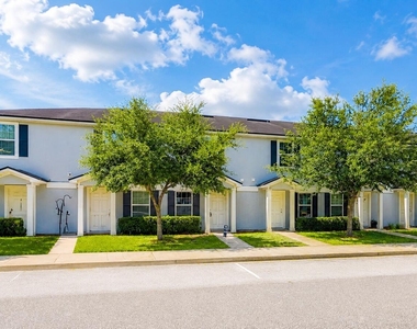 8441 Mcgirts Village Lane - Photo Thumbnail 13