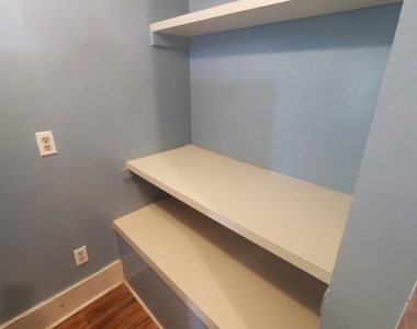 3114 Riverside Avenue - Photo Thumbnail 7