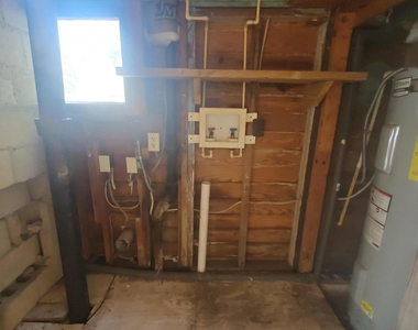 3114 Riverside Avenue - Photo Thumbnail 14