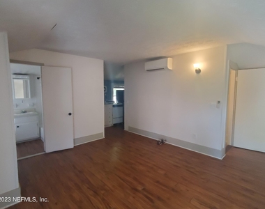 3114 Riverside Avenue - Photo Thumbnail 3