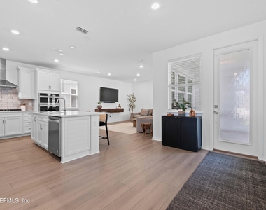 254 Plum Orchard Lane - Photo Thumbnail 8