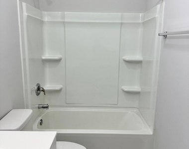 855 E Main Street - Photo Thumbnail 9