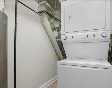 4530 S Michigan Avenue - Photo Thumbnail 7