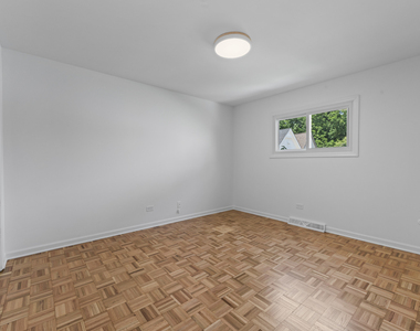 5654 S Washington Street - Photo Thumbnail 18