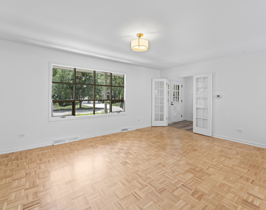 5654 S Washington Street - Photo Thumbnail 5