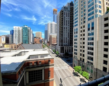 600 N Dearborn Street - Photo Thumbnail 20