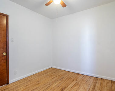4904 W School Street - Photo Thumbnail 11