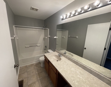 3102 Alyssa Street - Photo Thumbnail 22