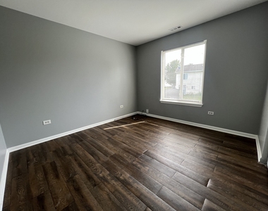 3102 Alyssa Street - Photo Thumbnail 8