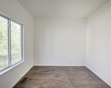 2884 Cedar Glade Drive - Photo Thumbnail 10