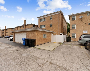 8729 W Summerdale Avenue - Photo Thumbnail 16