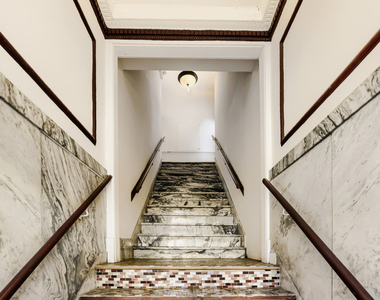 6740 N Sheridan Road - Photo Thumbnail 1