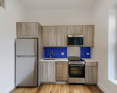 6740 N Sheridan Road - Photo Thumbnail 8