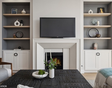 1615 W Irving Park Road - Photo Thumbnail 7