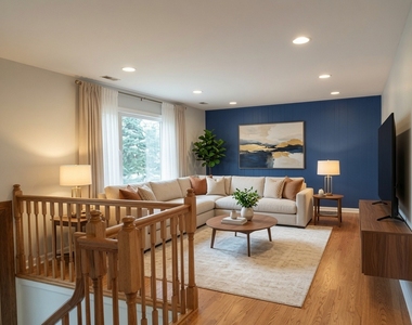 909 Dundee Avenue - Photo Thumbnail 8