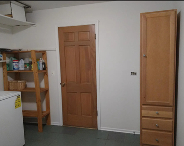 909 Dundee Avenue - Photo Thumbnail 14