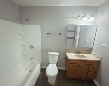 195 Thomas Court - Photo Thumbnail 7
