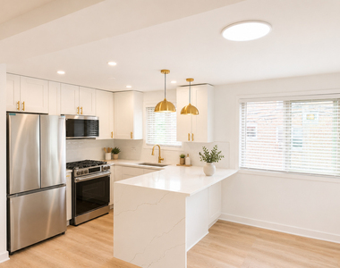 5819 W Higgins Avenue - Photo Thumbnail 1