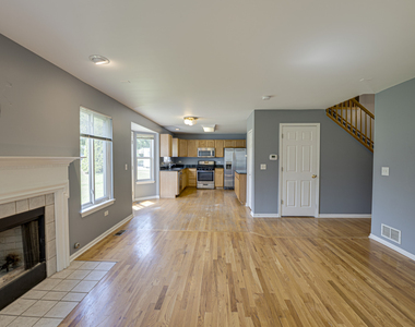 2464 Blue Spruce Lane - Photo Thumbnail 9