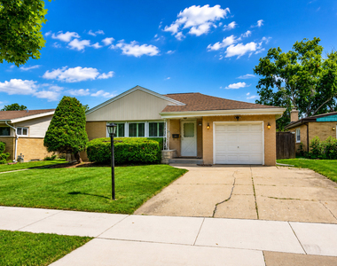 408 S Albert Street - Photo Thumbnail 41