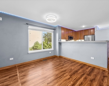 2447 Mayfield Drive - Photo Thumbnail 14
