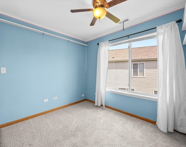2447 Mayfield Drive - Photo Thumbnail 5