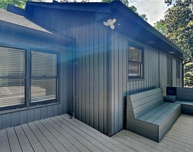 1100 Lake Drive - Photo Thumbnail 25