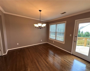 5292 Afton Way Se - Photo Thumbnail 4