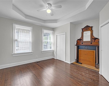 660 Queen Street Sw - Photo Thumbnail 8