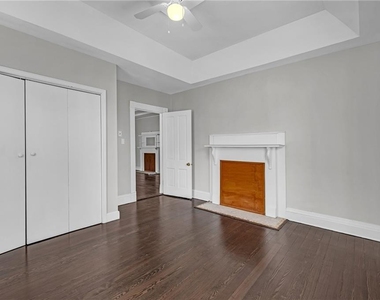 660 Queen Street Sw - Photo Thumbnail 6