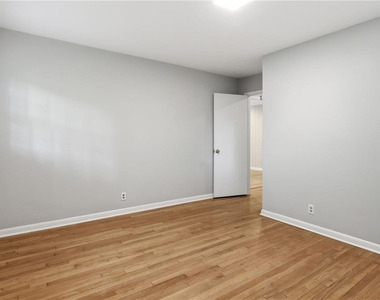 4411 Langdon Drive - Photo Thumbnail 26