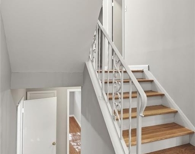 4411 Langdon Drive - Photo Thumbnail 8