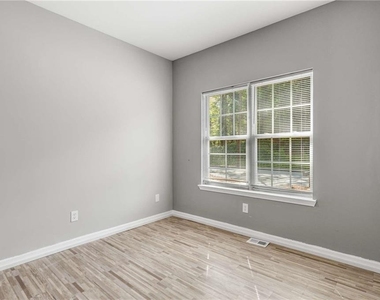 2351 Perry Boulevard Nw - Photo Thumbnail 23