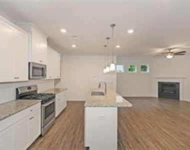 124 Bryon Lane - Photo Thumbnail 1