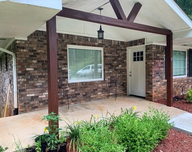 152 Fields Landing Drive - Photo Thumbnail 2