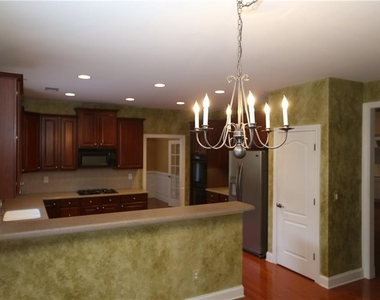 2515 Harman Park Court - Photo Thumbnail 10