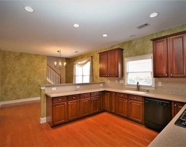 2515 Harman Park Court - Photo Thumbnail 7