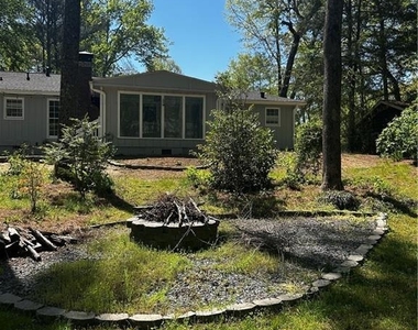 265 Pebble Trail - Photo Thumbnail 2