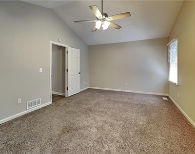 5336 Muirwood Place - Photo Thumbnail 6
