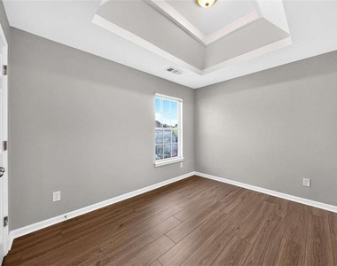 4852 Tangerine Circle - Photo Thumbnail 26