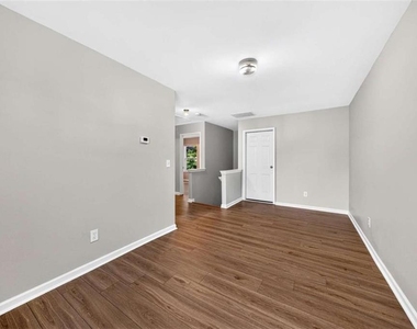 4852 Tangerine Circle - Photo Thumbnail 22