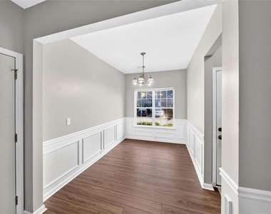 4852 Tangerine Circle - Photo Thumbnail 4