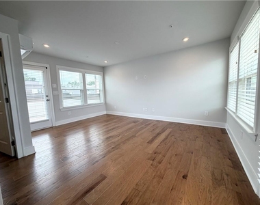1037 Burnside Place Nw - Photo Thumbnail 29