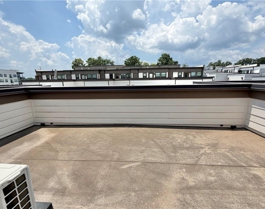 1037 Burnside Place Nw - Photo Thumbnail 27