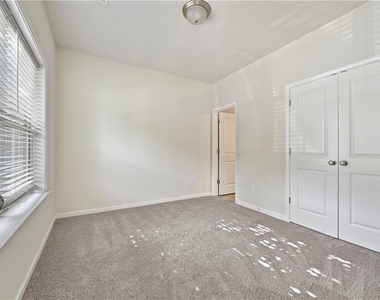 3798 Hidden Valley Circle - Photo Thumbnail 6