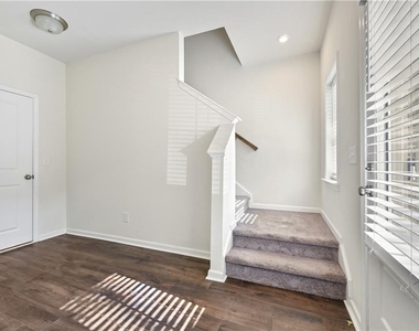 3798 Hidden Valley Circle - Photo Thumbnail 5