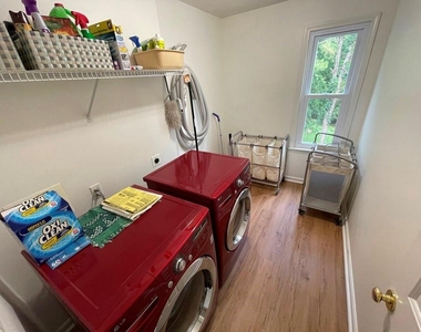 13580 Weycroft Circle - Photo Thumbnail 21