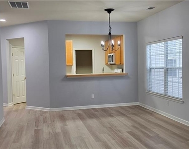 1415 Raven Rock Trail - Photo Thumbnail 8