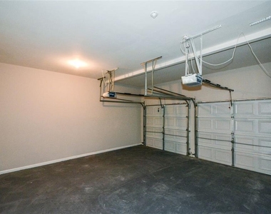 3063 Grace Court - Photo Thumbnail 35