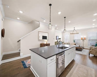 1829 La Dawn Lane - Photo Thumbnail 21